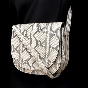 New Cape Cobra Beirut Saddle Bag, Genuine Natural Python